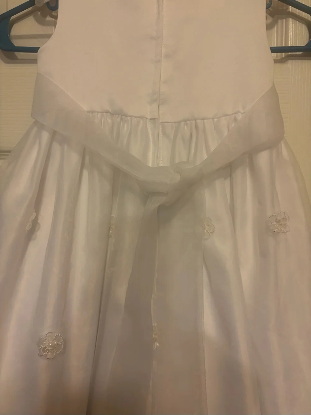 Cinderella White Sleeveless Smocked Formal Dress👗for Girls👧🏻Sz 3T